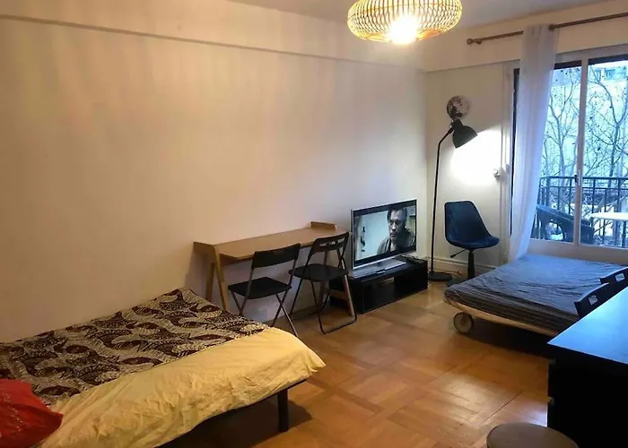 Grand Proche Metro *